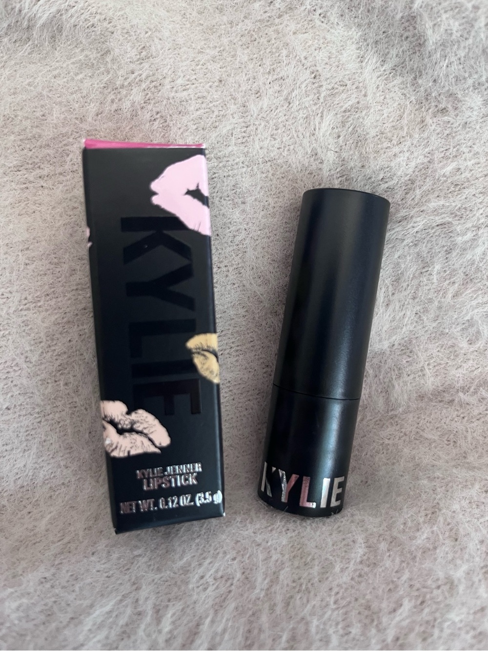 Kylie Jenner Lipstick